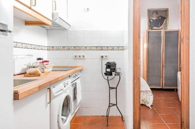 Atico Duplex Con Terraza En Puro Centro, 2 A 8 Pax Apartment Madrid Exterior photo